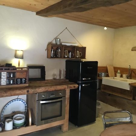 Suites De Campagne Les Eydieux, Petits Dejeuners Inclus Saint-Angel  Ngoại thất bức ảnh
